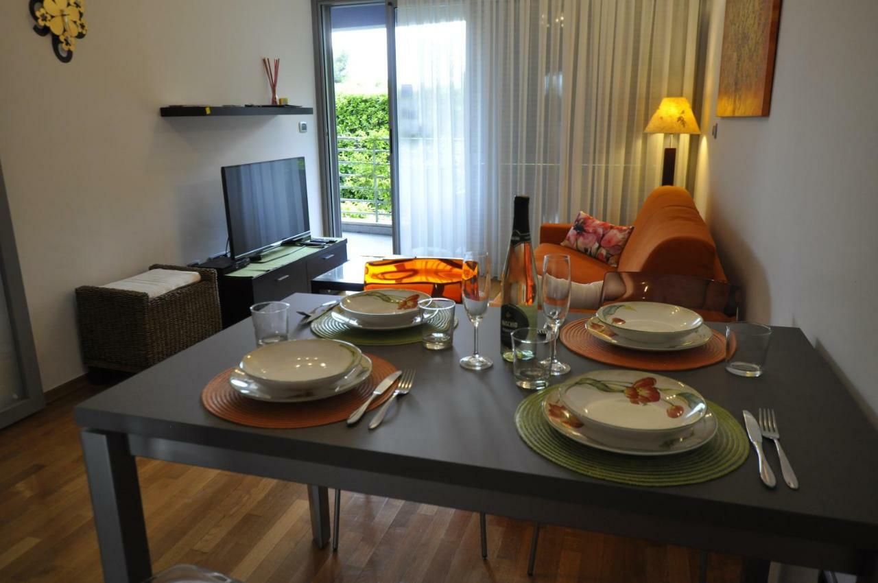 Alessia Apartments-Top Location And Garage Parking Rovigno Esterno foto